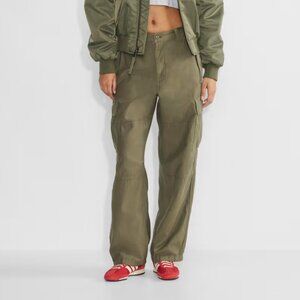 TNA New Supply Cargo Pant - NWOT